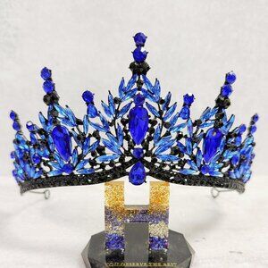 Black blue Tiara, Gothic Wedding Headpiece, Black Queen Tiara, Costume Tiara